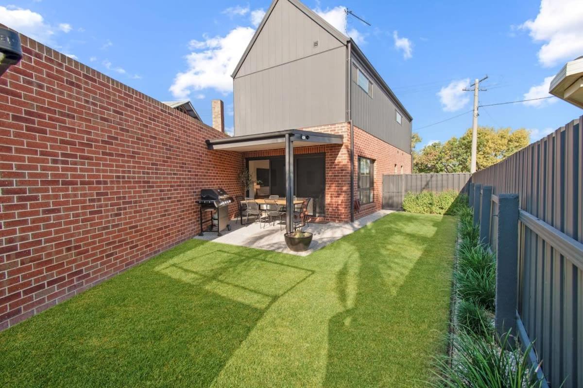 Villa Urban Barn - Stylish, Family Friendly Wagga Wagga Exterior foto